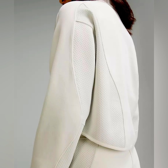 NWT Lululemon Mixed Fabric Half-Zip Pullover - Picture 6 of 8